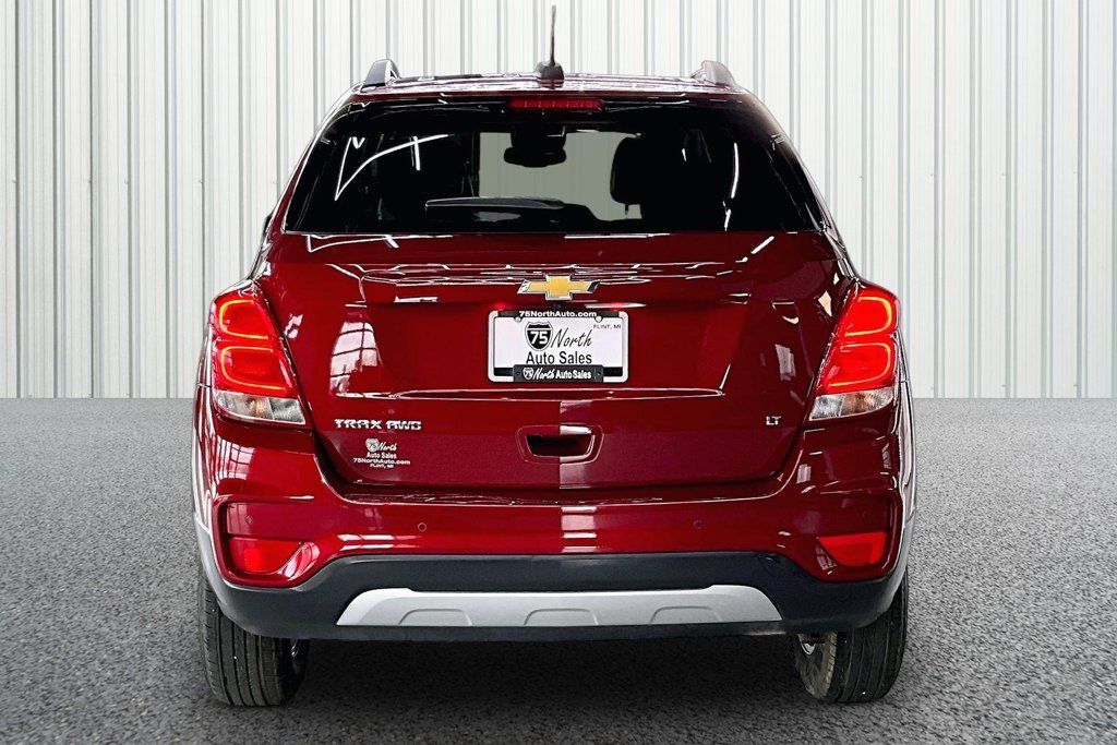 Used 2020 Chevrolet Trax LT w/ Driver Confidence Package AWD/4WD image 5