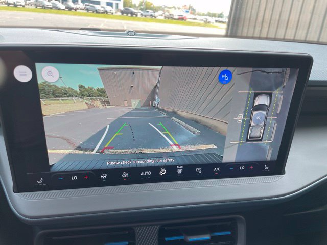 New 2026 Ford Maverick Lobo AWD/4WD image 36