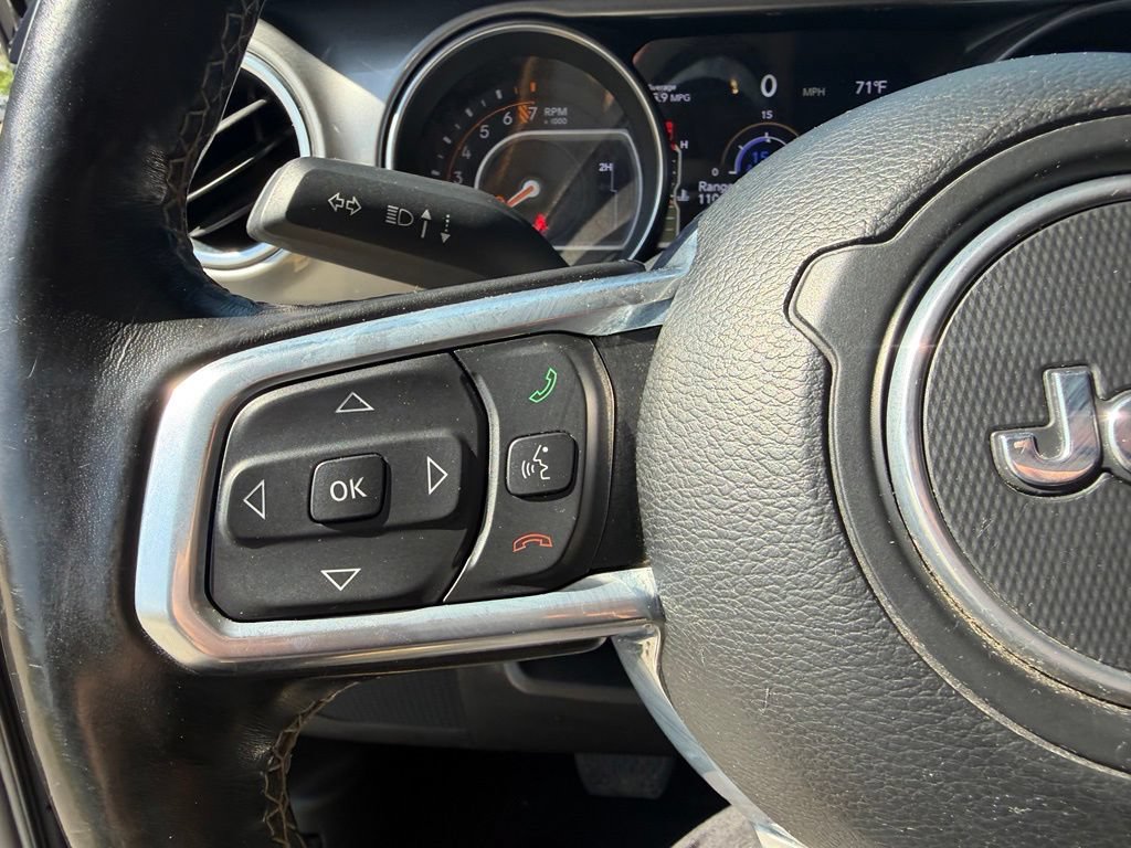 Used 2020 Jeep Gladiator Overland AWD/4WD image 21