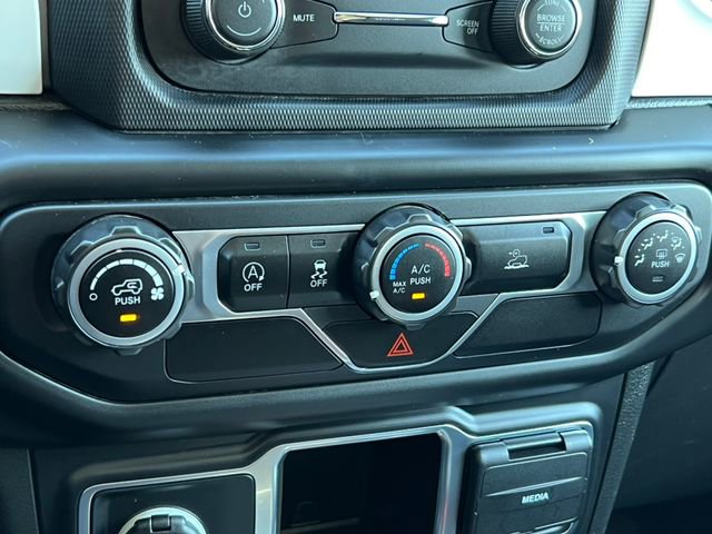 Used 2021 Jeep Wrangler Sport image 24