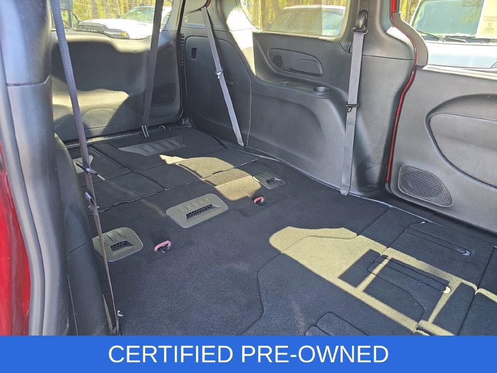 Used 2025 Chrysler Pacifica Limited FWD image 11