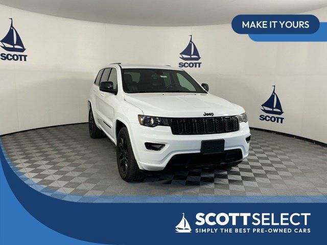 Used 2021 Jeep Grand Cherokee Laredo X AWD/4WD image 1