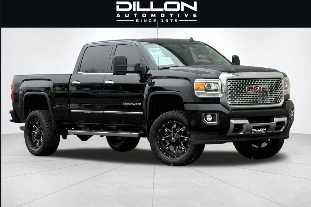 Used 2015 GMC Sierra 2500 Denali w/ Suspension Package, Off-Road