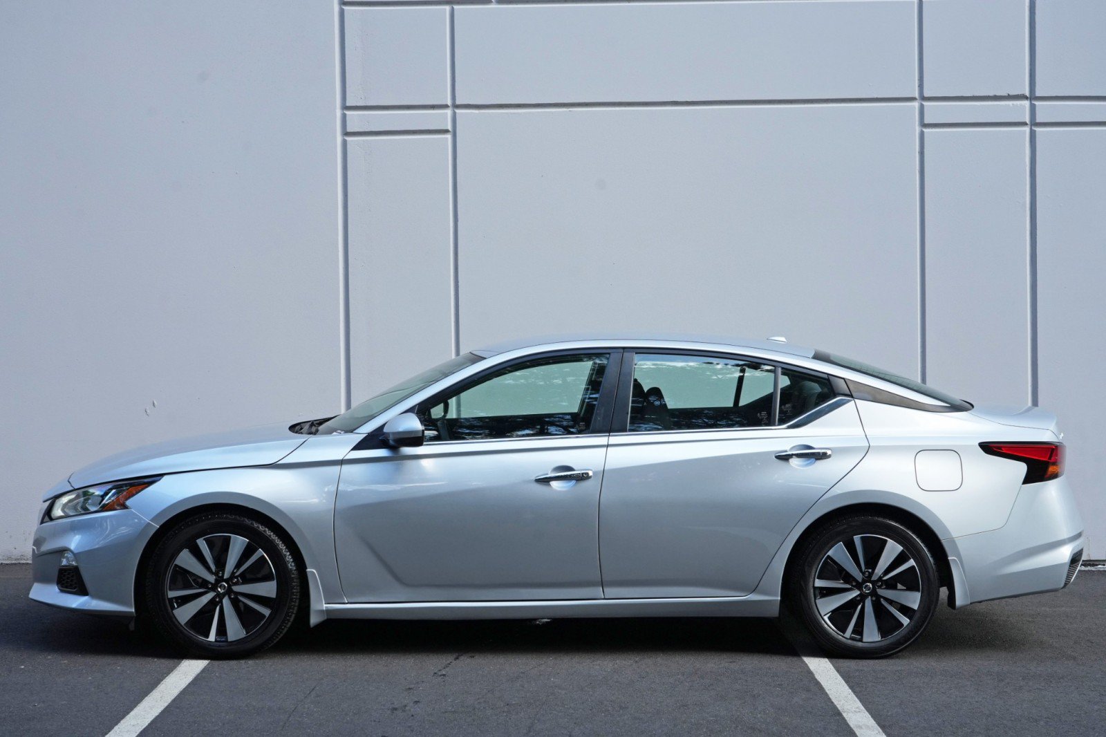 Used 2021 Nissan Altima 2.5 SV FWD image 42