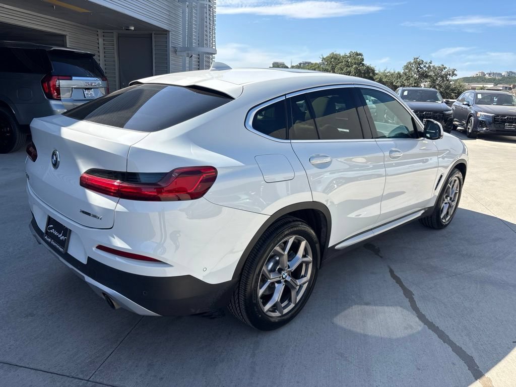 Used 2021 BMW X4 xDrive30i AWD/4WD image 6