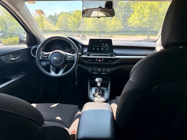 Used 2021 Kia Forte LXS FWD image 24
