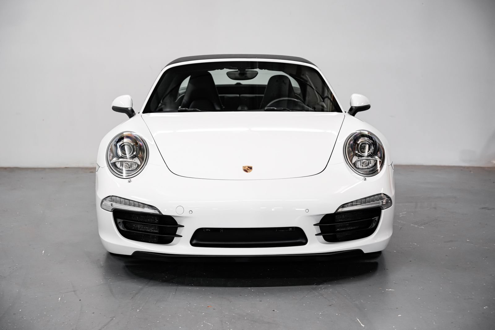 Used 2015 Porsche 911 Targa 4S AWD/4WD image 6
