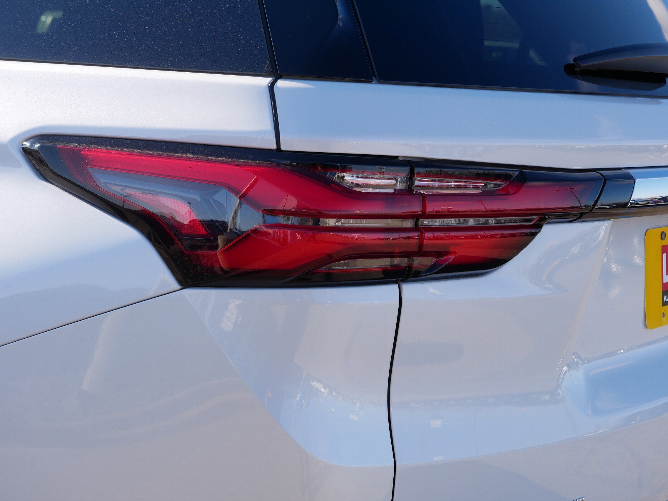 Used 2023 Chevrolet Traverse LT image 17