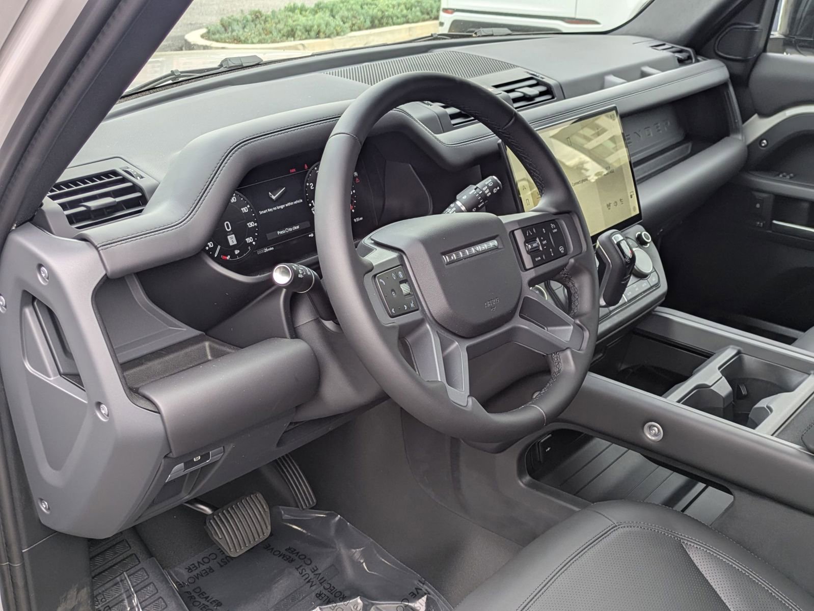 New 2026 Land Rover Defender 110 X-Dynamic SE image 13