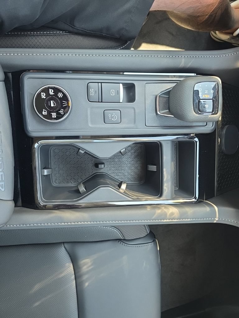 New 2026 Nissan Pathfinder SL AWD/4WD image 26