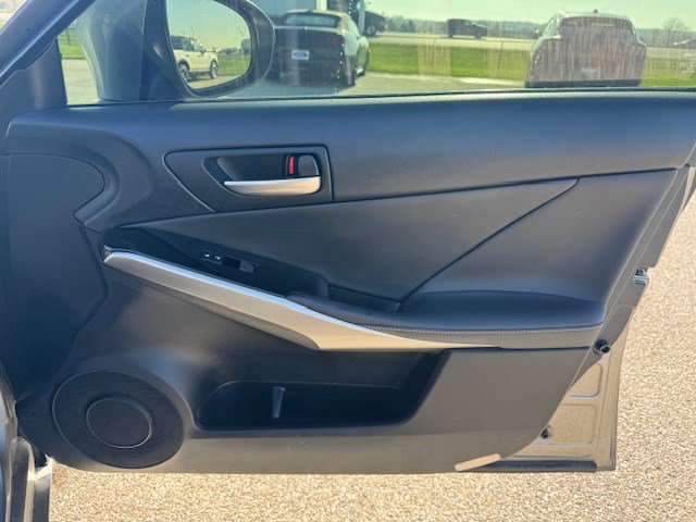 Used 2019 Lexus IS 300 AWD w/ Navigation Package image 36