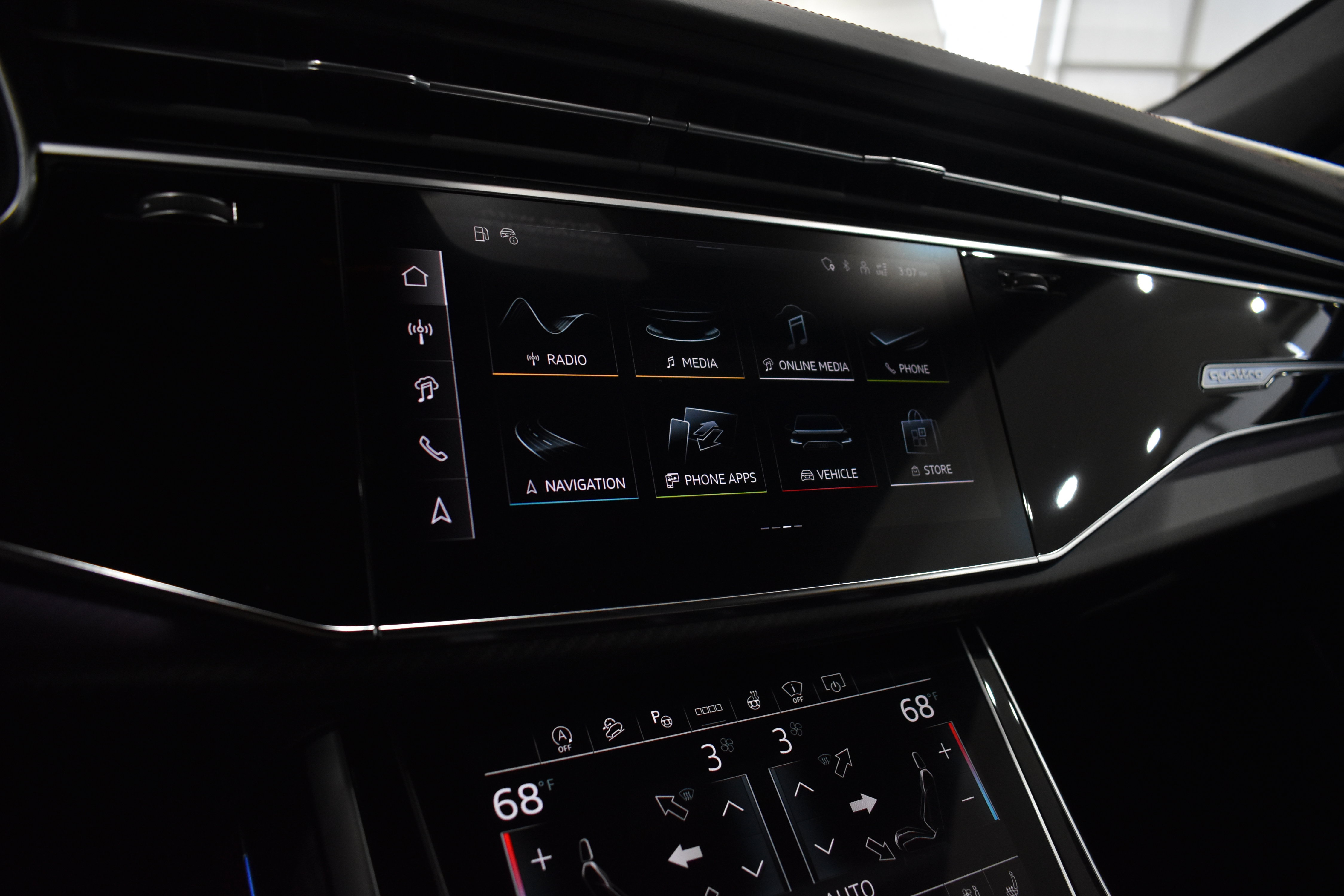 New 2026 Audi SQ8 Prestige AWD/4WD image 23