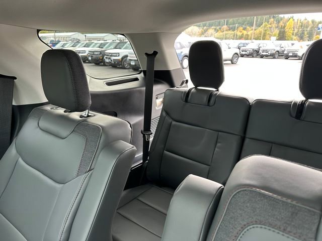 New 2025 Ford Explorer Active w/ Active Comfort Package image 24