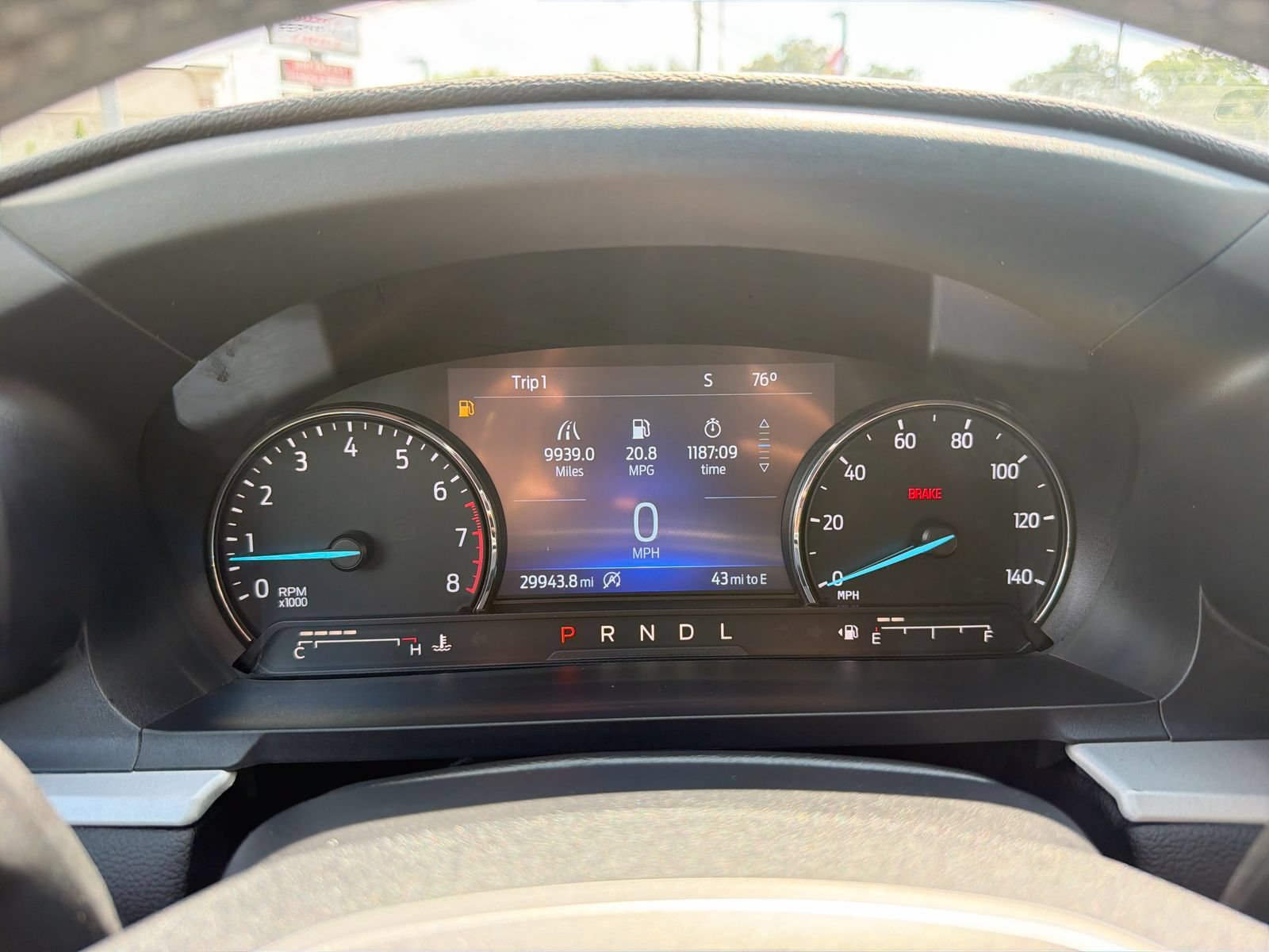 Used 2023 Ford Explorer XLT AWD/4WD image 34