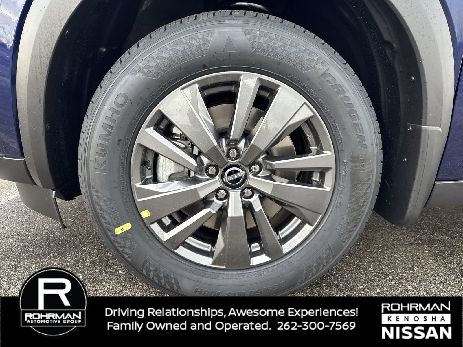 New 2026 Nissan Pathfinder SV image 9