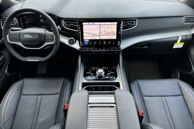 New 2026 Jeep Grand Wagoneer Limited AWD/4WD image 10