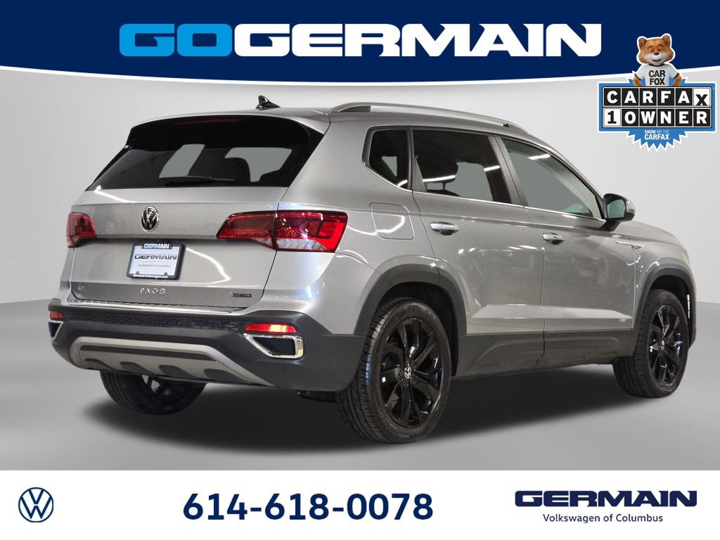 Used 2023 Volkswagen Taos SE w/ Panoramic Sunroof Package AWD/4WD image 8