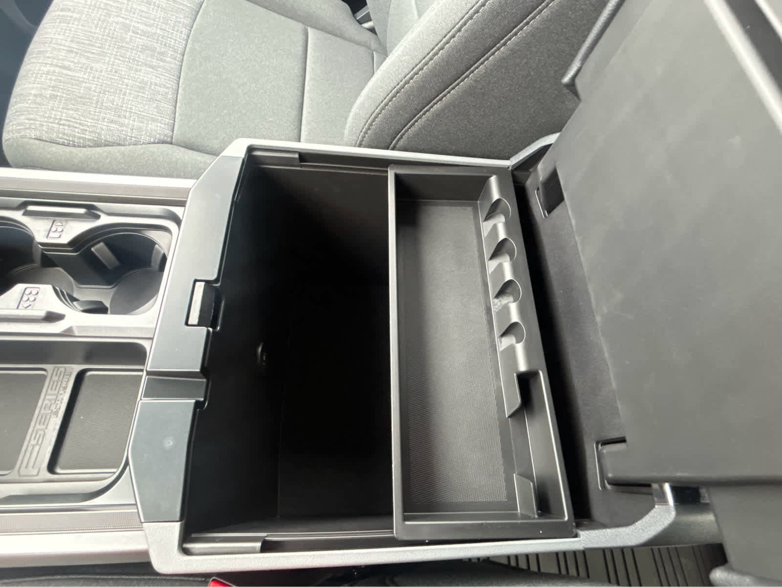 New 2026 Ford F550 4x4 Crew Cab w/ XLT Value Package image 45