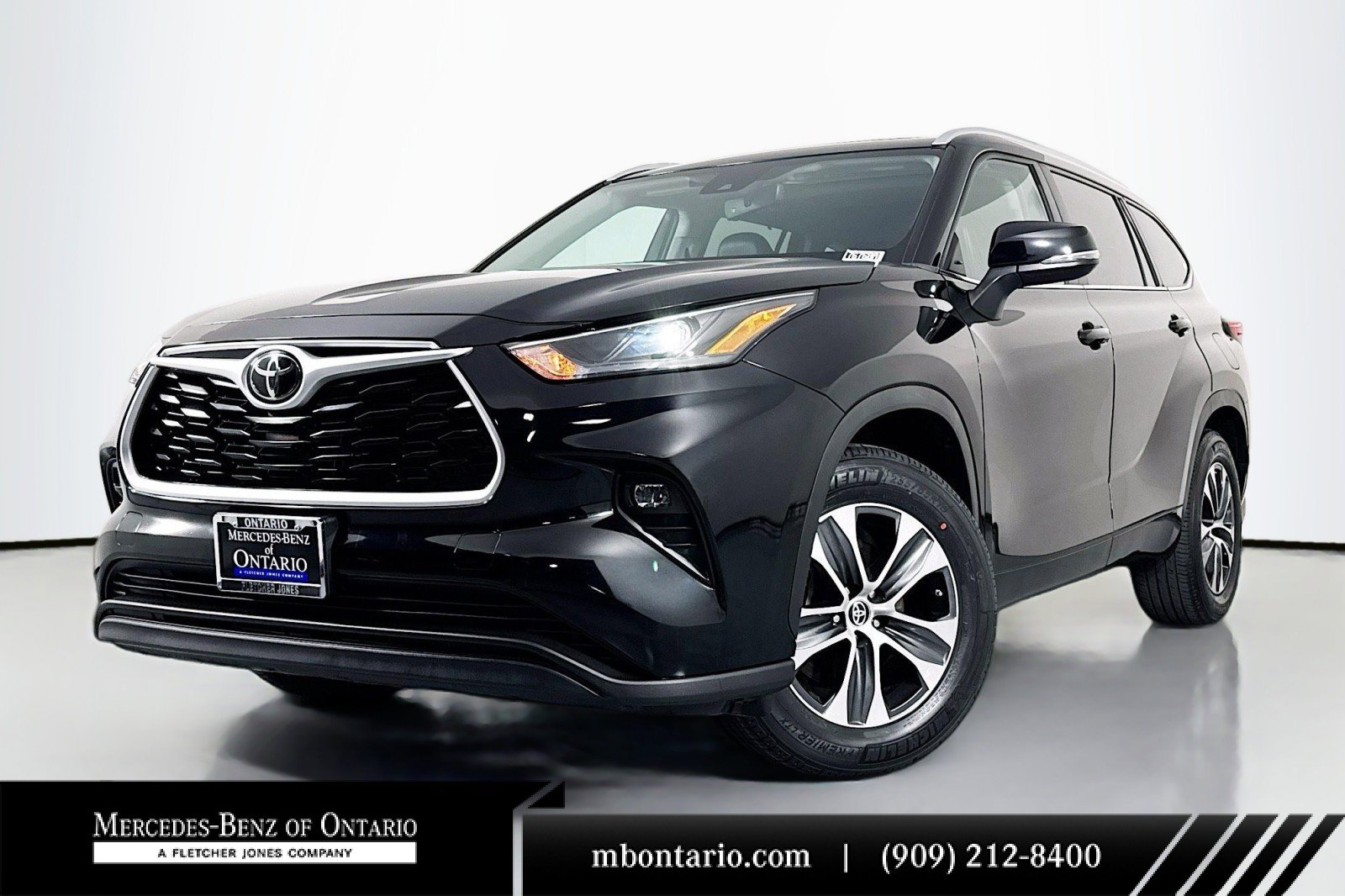 Used 2023 Toyota Highlander XLE