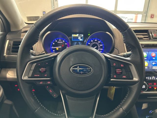Used 2019 Subaru Outback 2.5i Premium image 11