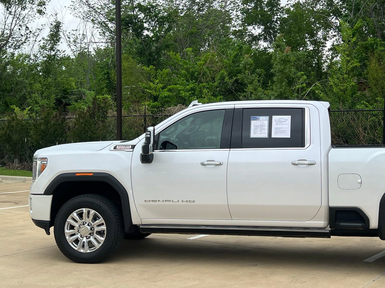 Used 2022 GMC Sierra 2500 Denali w/ Denali Ultimate Package AWD/4WD image 7