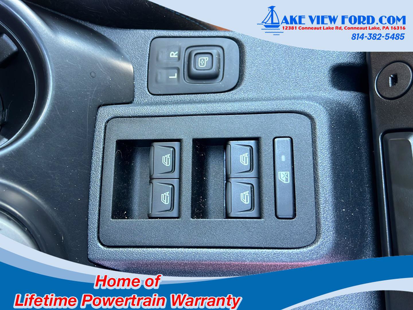 Used 2024 Ford Bronco Outer Banks AWD/4WD image 31