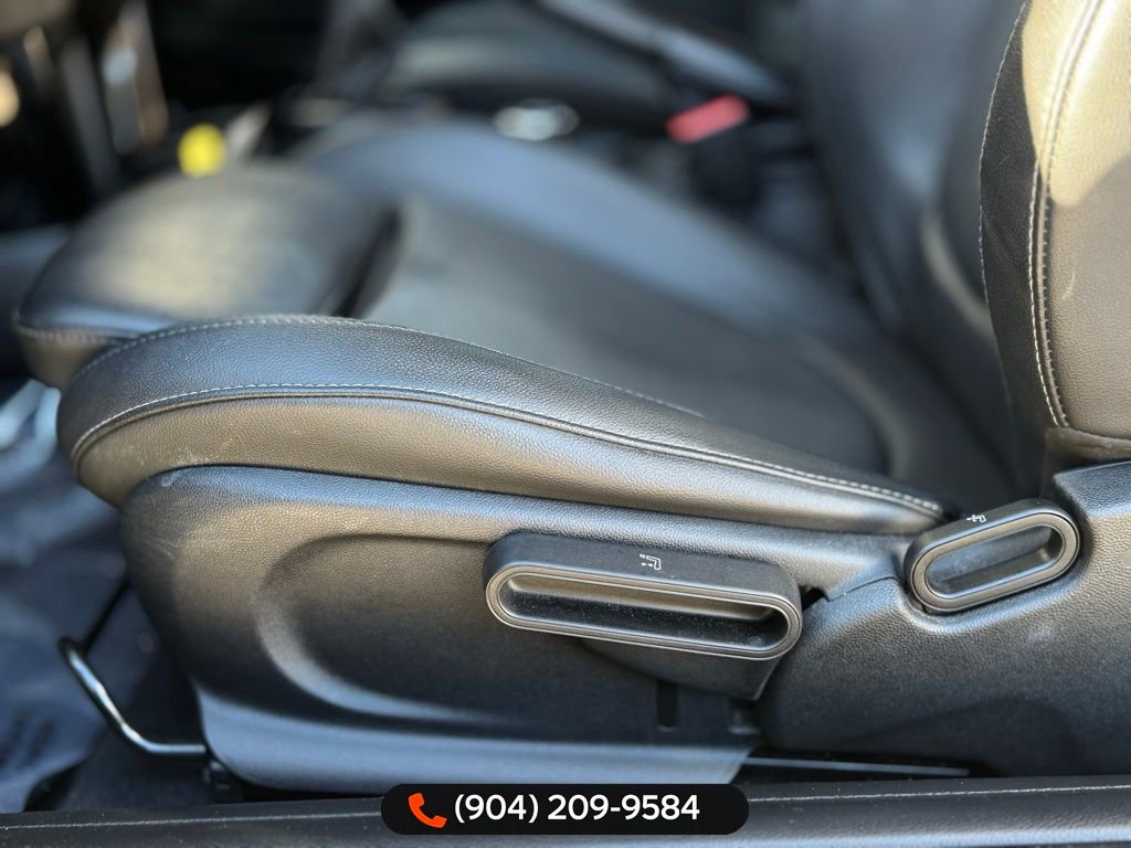 Used 2019 MINI Cooper S image 17