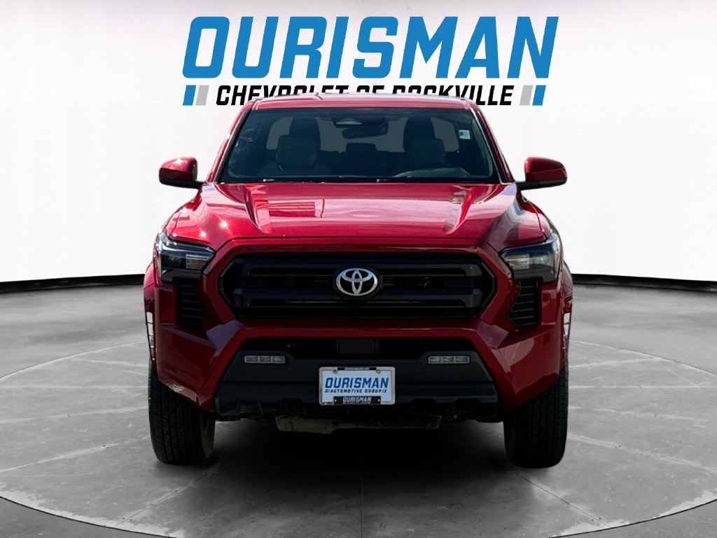 Used 2025 Toyota Tacoma SR5 AWD/4WD image 8