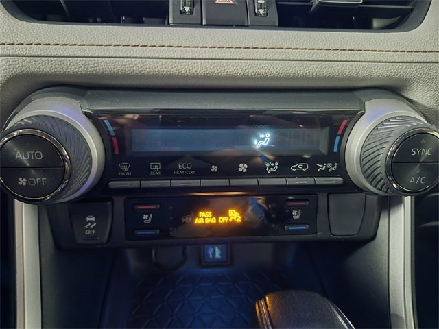 Used 2023 Toyota RAV4 Limited image 25