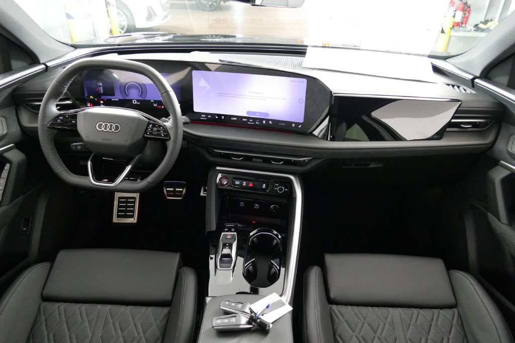 New 2026 Audi SQ5 Premium Plus AWD/4WD image 24