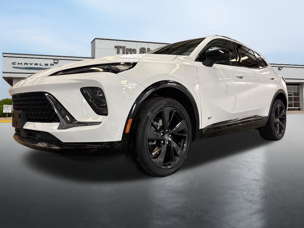 Used 2025 Buick Envision Sport Touring image 10