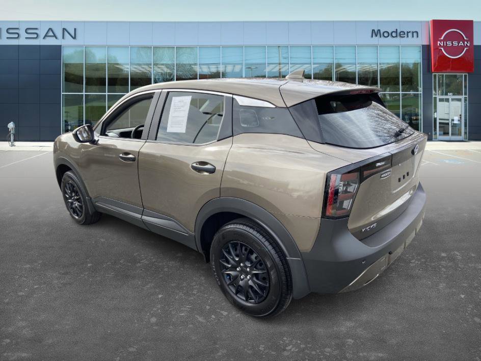 Certified 2025 Nissan Kicks S image 6