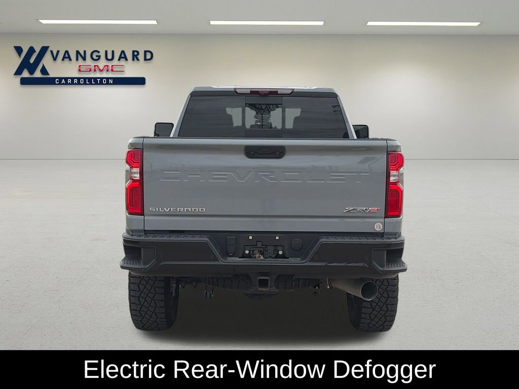 Used 2024 Chevrolet Silverado 2500 ZR2 w/ Technology Package AWD/4WD image 8