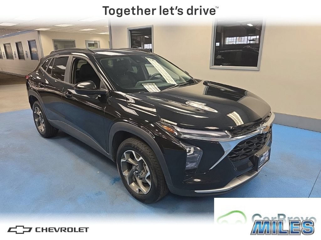 Certified 2024 Chevrolet Trax LT FWD image 1