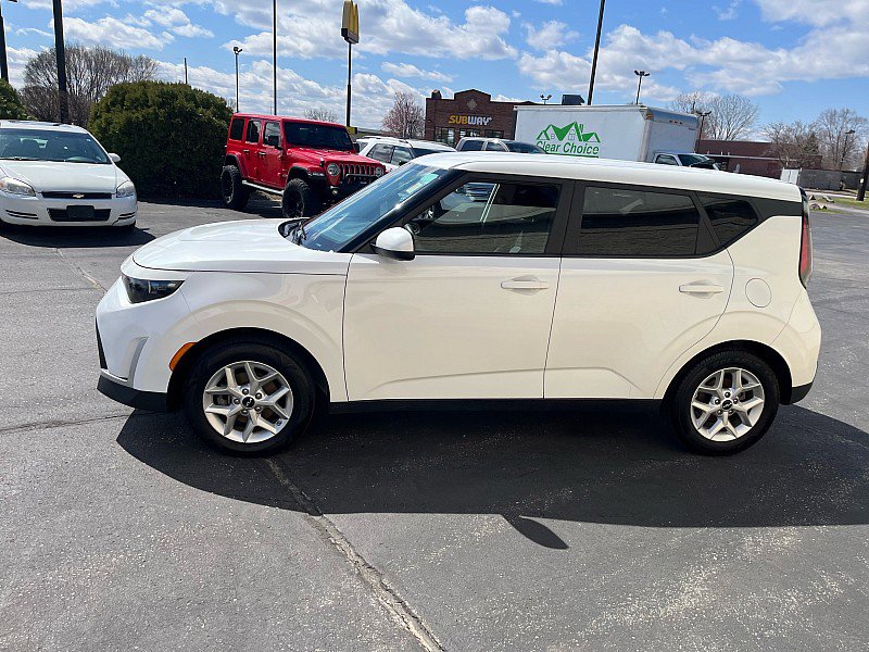 Used 2024 Kia Soul LX w/ Option Group 015 image 5
