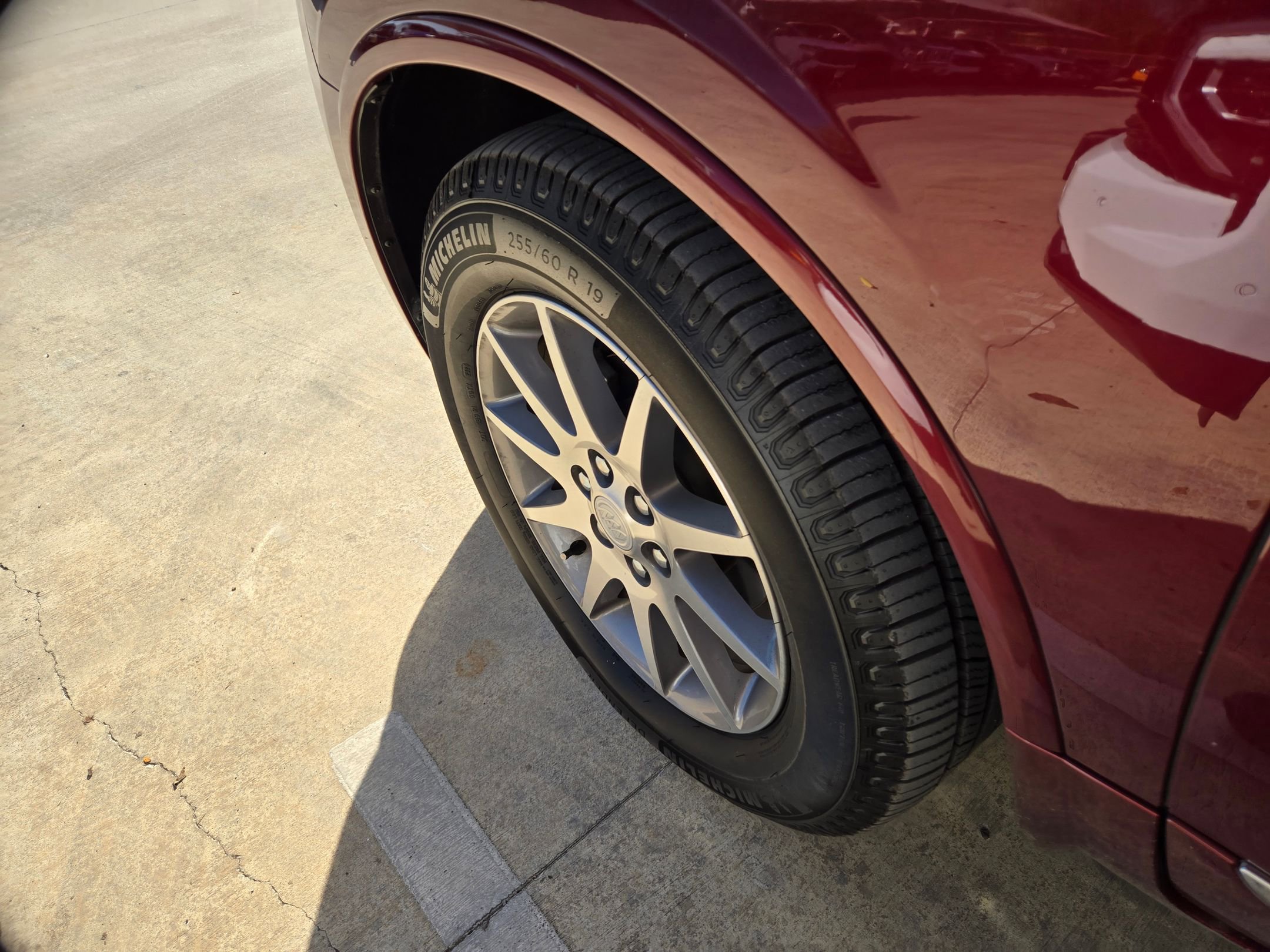 Used 2016 Buick Enclave Leather image 10