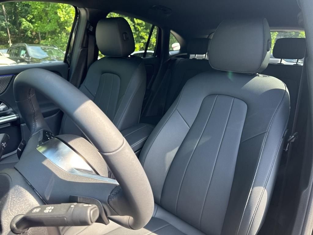 Used 2026 Mercedes-Benz GLA 250 4MATIC image 12
