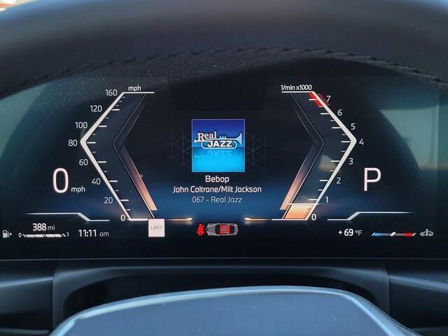 Certified 2025 BMW 230i xDrive 230i xDrive w/ M Sport Package image 10