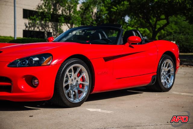 Used 2004 Dodge Viper SRT-10 image 55