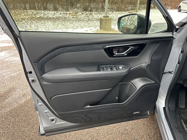Used 2025 Subaru Forester Limited w/ Popular Package #2 image 11