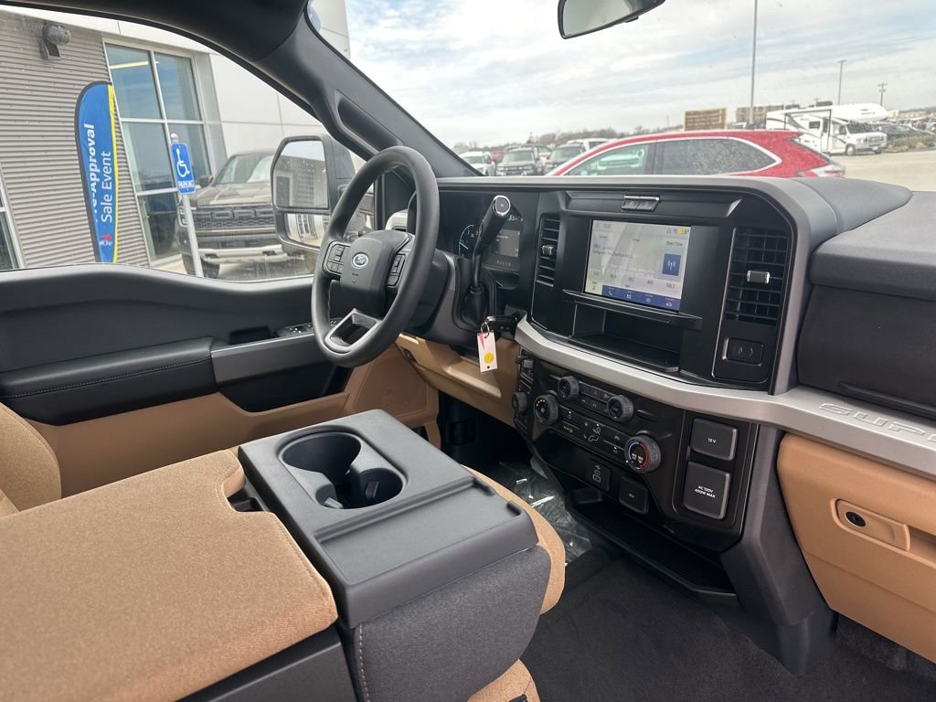 New 2026 Ford F250 XLT image 28