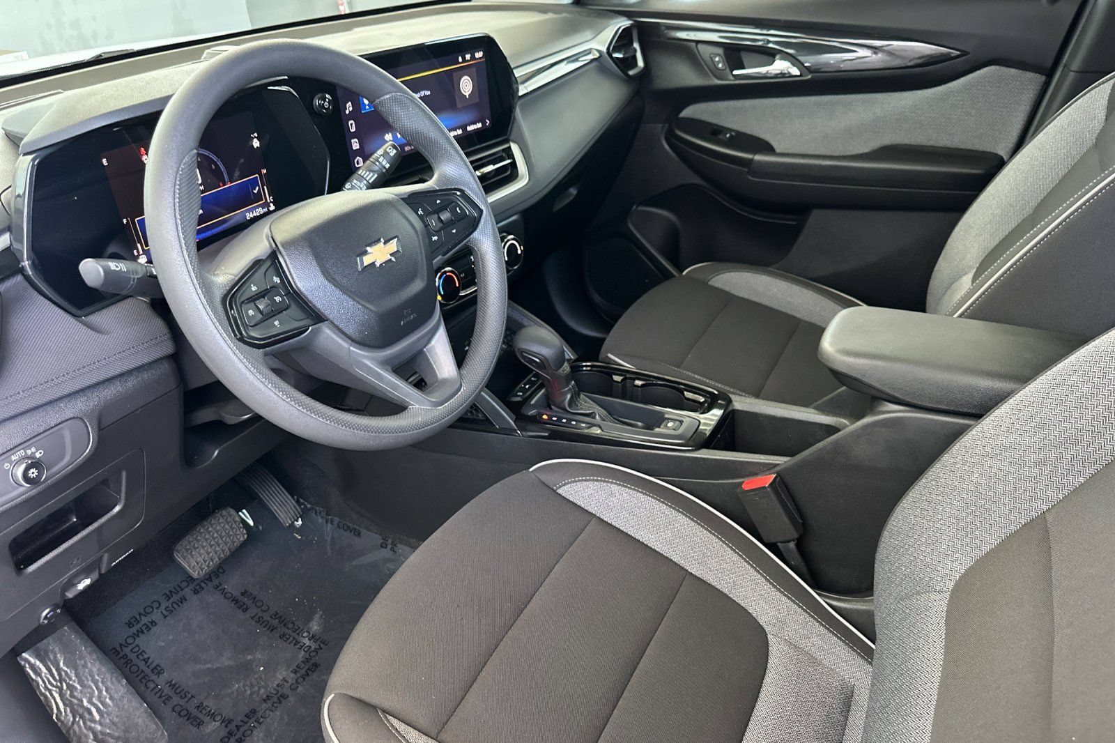 Certified 2024 Chevrolet TrailBlazer LS w/ LS Convenience Package FWD image 10