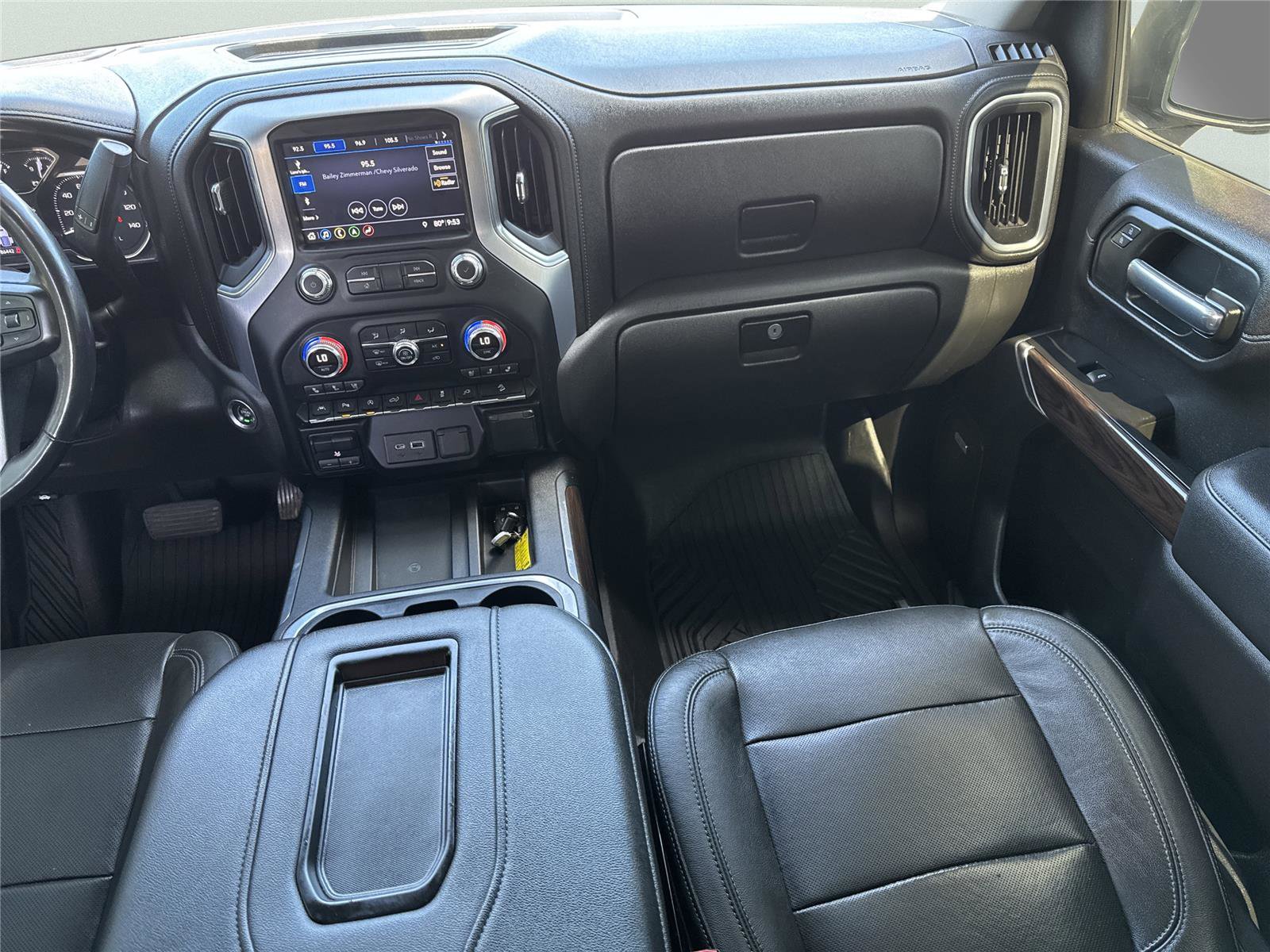Used 2019 GMC Sierra 1500 SLT w/ SLT Premium Plus Package image 17