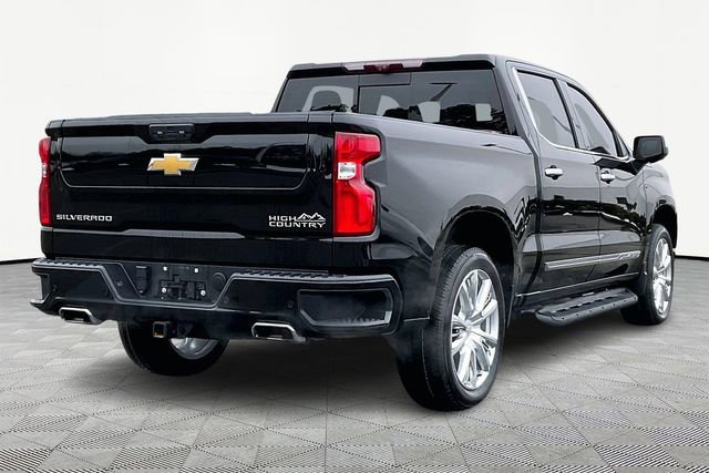 Used 2024 Chevrolet Silverado 1500 High Country w/ Technology Package image 5