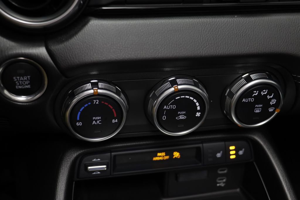 Used 2025 MAZDA MX-5 Miata RF Grand Touring RWD image 11