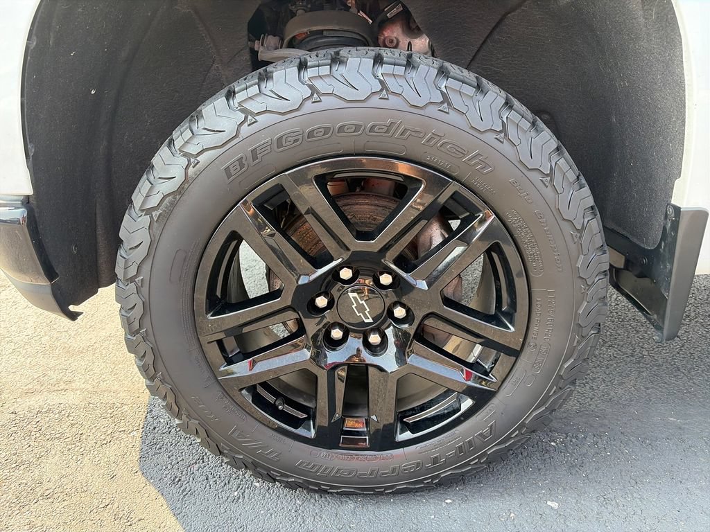 Used 2021 Chevrolet Silverado 1500 Custom Trail Boss w/ Safety Confidence Package AWD/4WD image 23