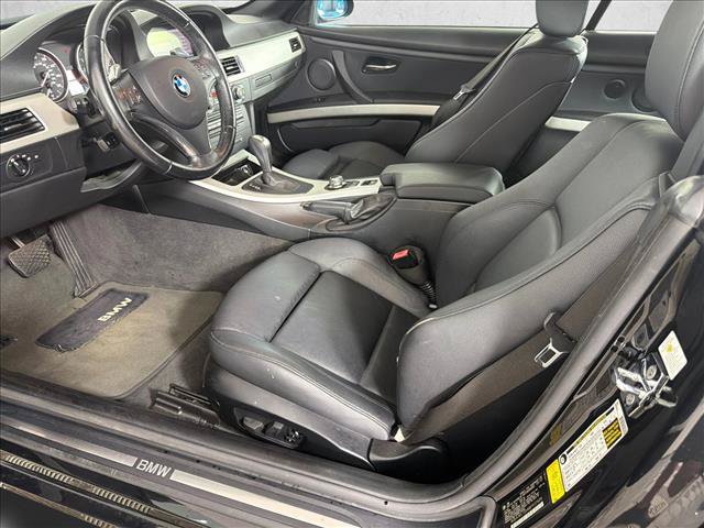 Used 2008 BMW 328i Convertible RWD image 9