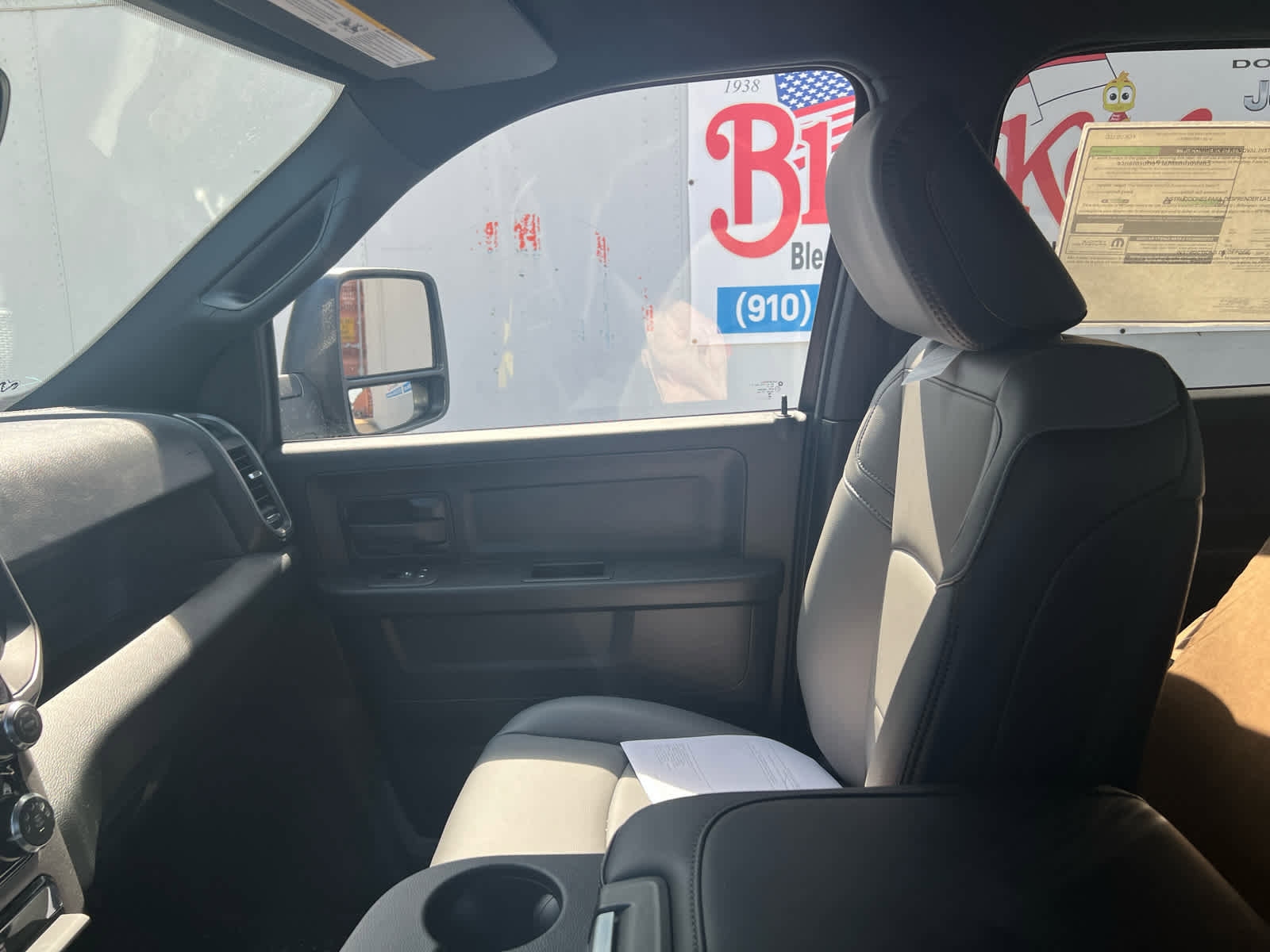 New 2026 RAM 2500 Tradesman image 29