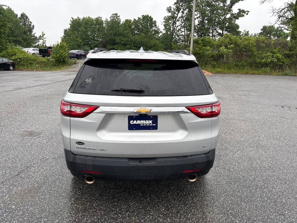 Used 2019 Chevrolet Traverse LT w/ LT Premium Package AWD/4WD image 5