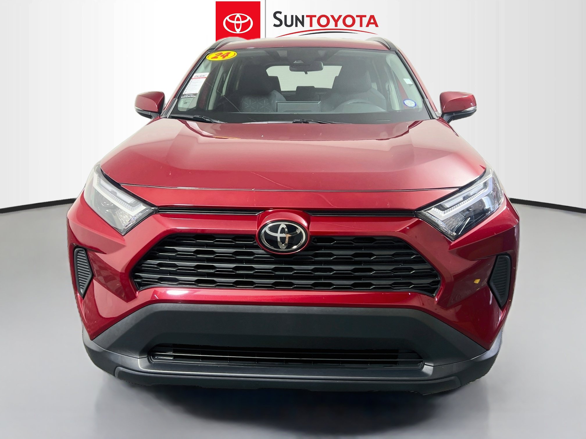 Used 2024 Toyota RAV4 XLE FWD image 10